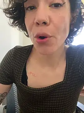 JeanneDuval8888 online show from March 8, 9:29 pm