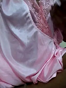 Snapshot of ankita077 chatting on February 23, 5:27 am ankita077 online show from February 23, 5:27 am