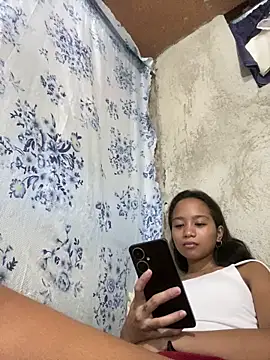 Asianpinay Skinny1818 online show from May 22, 9:48 am