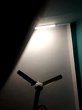 Hot-sadia6 online show from February 15, 11:41 am