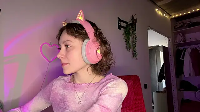 SlunkRear online show from April 8, 10:32 pm