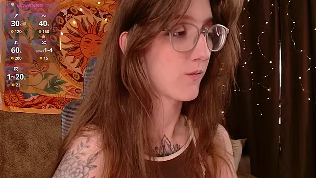 lolami  online show from March 21, 8:52 am