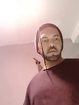 Snapshot of RodrigoAlencar chatting on February 17, 2:24 pm RodrigoAlencar online show from February 17, 2:24 pm