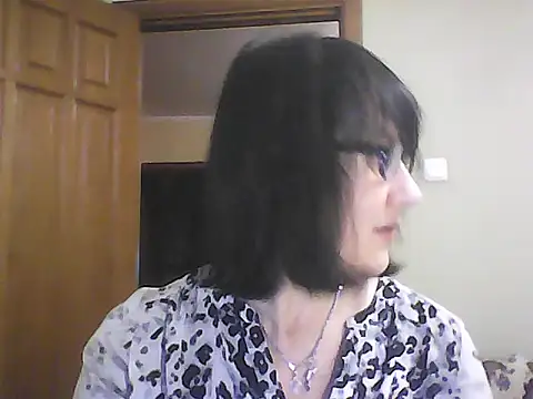 Snapshot of Vlastelina chatting on February 13, 7:21 pm Vlastelina online show from February 13, 7:21 pm