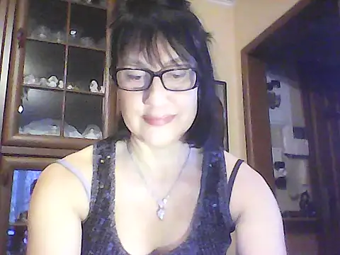 Snapshot of Vlastelina chatting on February 15, 6:21 am Vlastelina online show from February 15, 6:21 am
