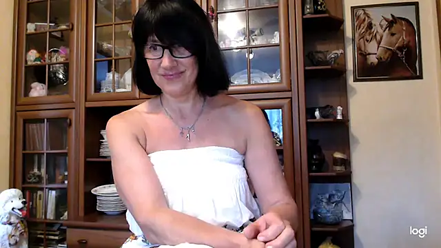 Vlastelina online show from July 16, 1:39 pm