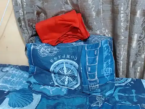 Snapshot of EbonyBlazeXx chatting on April 19, 12:59 pm EbonyBlazeXx online show from April 19, 12:59 pm
