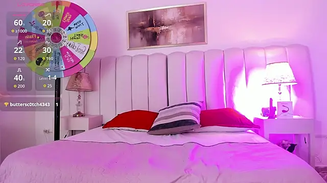 Paulina johns online show from February 26, 3:44 pm