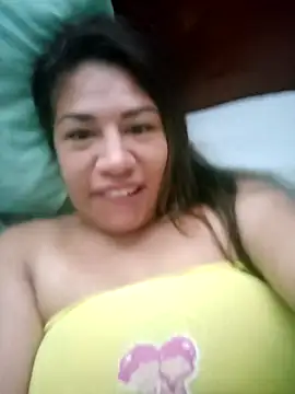 Snapshot of eva_vidal_ chatting on June 1, 11:12 am eva vidal online show from June 1, 11:12 am