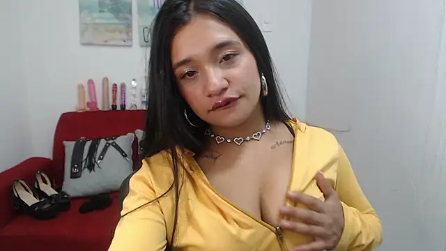 melodyprettykitty online show from February 20, 2:39 pm