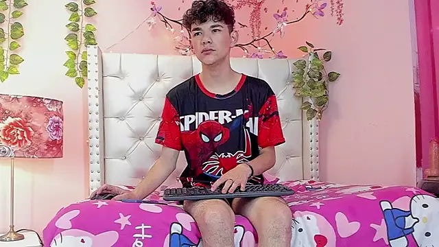 Philippsx online show from February 11, 9:31 pm