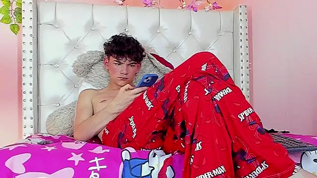 Philippsx online show from February 12, 9:37 am