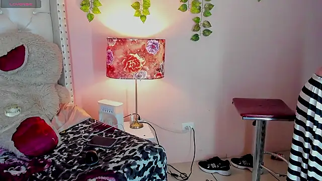 Philippsx online show from March 21, 8:19 am