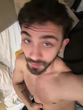 Snapshot of secojj chatting on March 1, 5:04 pm secojj online show from March 1, 5:04 pm