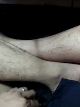 Snapshot of Evril_Cust chatting on February 16, 7:21 pm Evril Cust online show from February 16, 7:21 pm