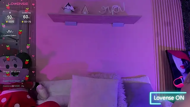 Winnie cutee online show from May 12, 3:14 am