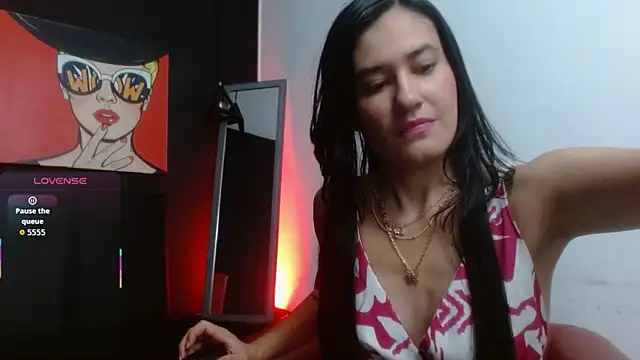 Victoria 1126 online show from February 25, 7:45 pm