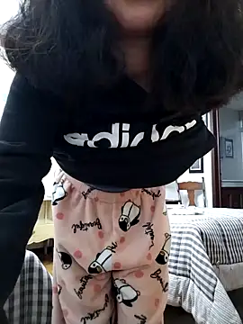 Snapshot of Violet_cuteass chatting on February 25, 2:10 am Violet cuteass online show from February 25, 2:10 am