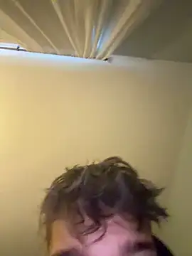 Snapshot of maxxboyyy chatting on February 12, 9:54 pm maxxboyyy online show from February 12, 9:54 pm