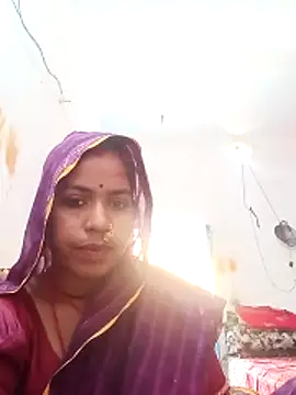 Snapshot of Anjli_hote chatting on February 14, 11:40 am Anjli hote online show from February 14, 11:40 am