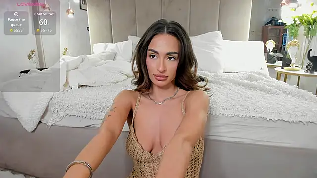 EvaK  online show from March 10, 5:12 am