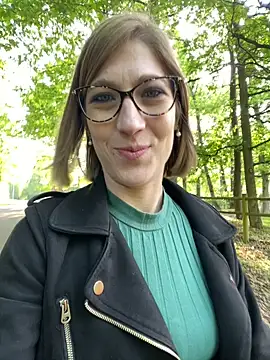 blondie-27 online show from April 28, 5:07 pm