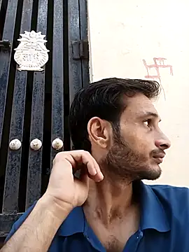 Beinghorny83 online show from April 5, 3:58 am