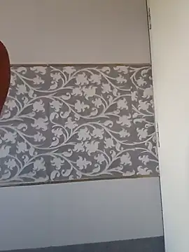 Snapshot of notanerd22 chatting on February 18, 11:39 am notanerd22 online show from February 18, 11:39 am