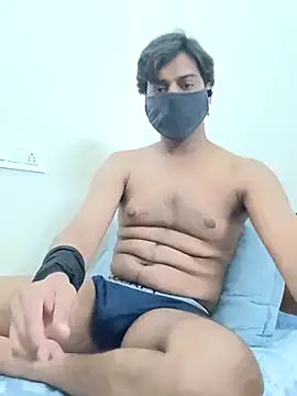 Snapshot of notanerd22 chatting on April 12, 1:05 pm notanerd22 online show from April 12, 1:05 pm