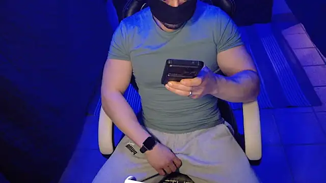 YouAndMe-forever online show from April 1, 6:03 am