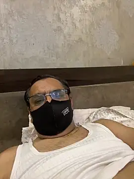 Snapshot of maleattention chatting on February 28, 5:47 pm maleattention online show from February 28, 5:47 pm