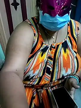 Snapshot of 02Roshni chatting on February 23, 4:37 pm 02Roshni online show from February 23, 4:37 pm