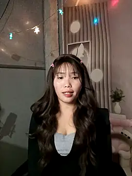 Snapshot of Girl-crazy1 chatting on February 22, 1:09 pm Girl-crazy1 online show from February 22, 1:09 pm