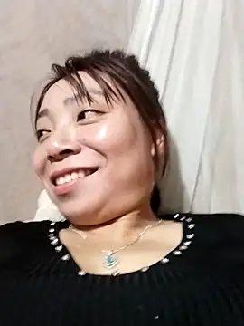 cute-shine online show from March 19, 11:47 am