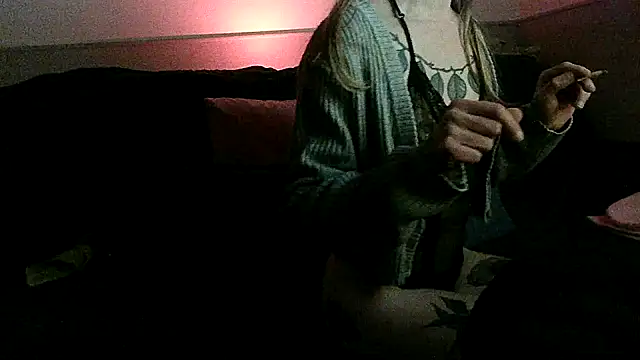 Snapshot of Sexwestworld chatting on March 13, 5:19 pm Sexwestworld online show from March 13, 5:19 pm