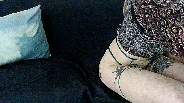 Snapshot of Sexwestworld chatting on March 15, 2:56 pm Sexwestworld online show from March 15, 2:56 pm