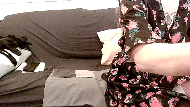 Snapshot of Sexwestworld chatting on March 19, 8:13 pm Sexwestworld online show from March 19, 8:13 pm