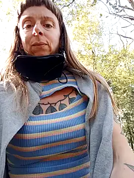 Snapshot of Sexwestworld chatting on April 7, 2:39 pm Sexwestworld online show from April 7, 2:39 pm