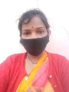 Snapshot of Desi_Couple_P chatting on February 27, 1:16 am Desi Couple P online show from February 27, 1:16 am