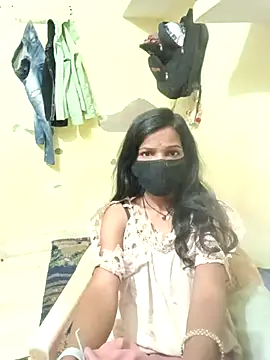 Desi Couple P online show from April 13, 1:33 am