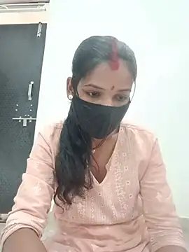 Desi Couple P online show from July 15, 10:20 am