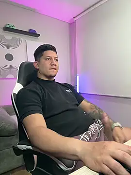  robertobaggioo online show from February 22, 12:26 pm