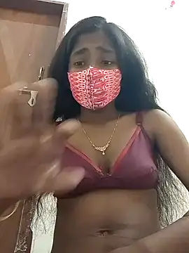 Snapshot of Sexy_Boudi650 chatting on February 22, 6:39 pm Sexy Boudi650 online show from February 22, 6:39 pm