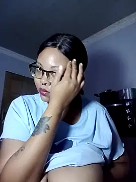 ShantelBootyBoobs online show from March 7, 3:14 am