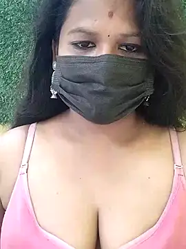 Snapshot of Tamil_Ramya_ chatting on February 28, 8:26 am Tamil Ramya online show from February 28, 8:26 am