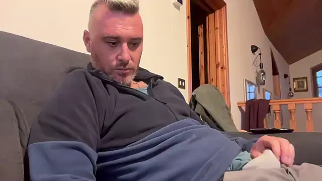 marcovik1 online show from February 25, 5:11 pm