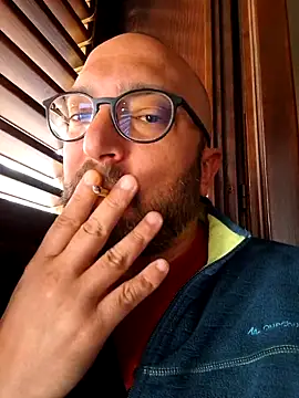 cetriolino online show from March 22, 7:01 am