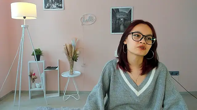 Snapshot of BeatrisRosel chatting on February 15, 7:51 am BeatrisRosel online show from February 15, 7:51 am