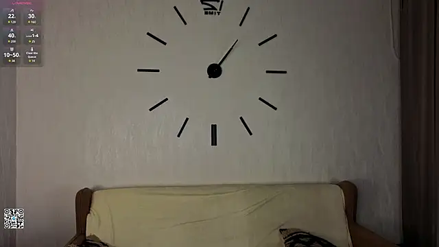 BeatrisRosel online show from March 13, 6:25 pm