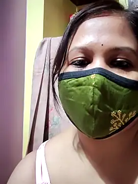 Snapshot of pikachush chatting on April 4, 2:03 pm pikachush online show from April 4, 2:03 pm